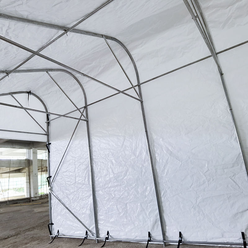 3,2 x 6,1 m (10,6 x 20 Zoll) große temporäre tragbare Garagen und Unterstände aus PE mit einfacher Neigung